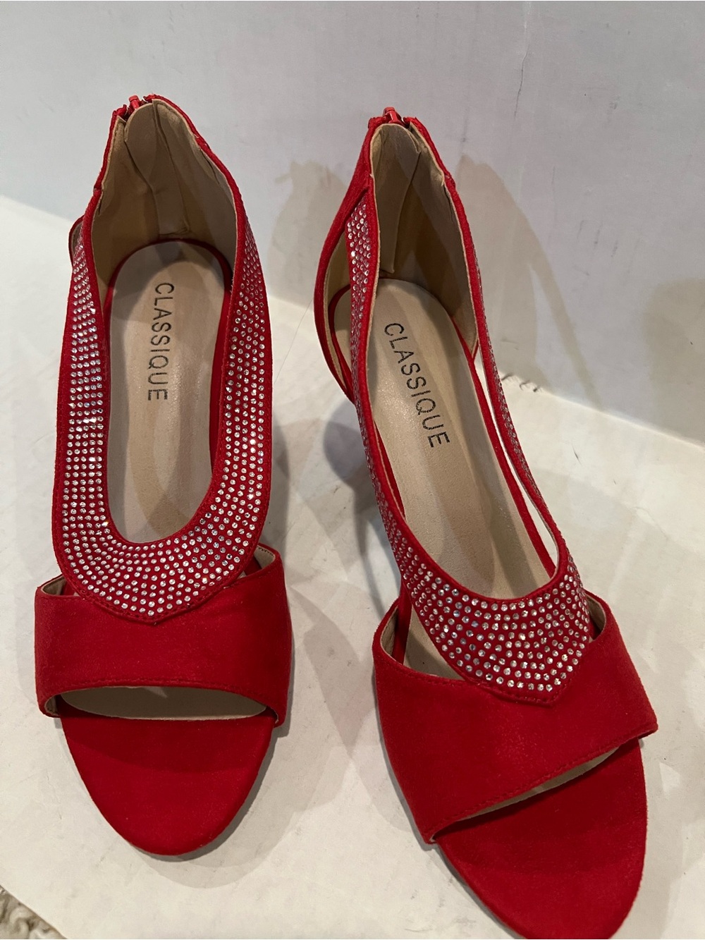 Classique Rhinestone Band Sandal - Picture 14 of 15
